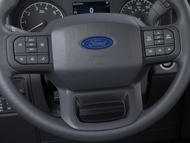 Ford F-150 Vehicle Full-screen Gallery Image 12