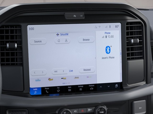 Ford F-150 Vehicle Full-screen Gallery Image 14
