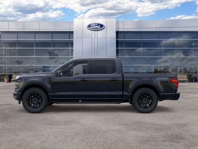 Ford F-150 Vehicle Full-screen Gallery Image 3