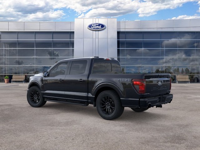 Ford F-150 Vehicle Full-screen Gallery Image 4