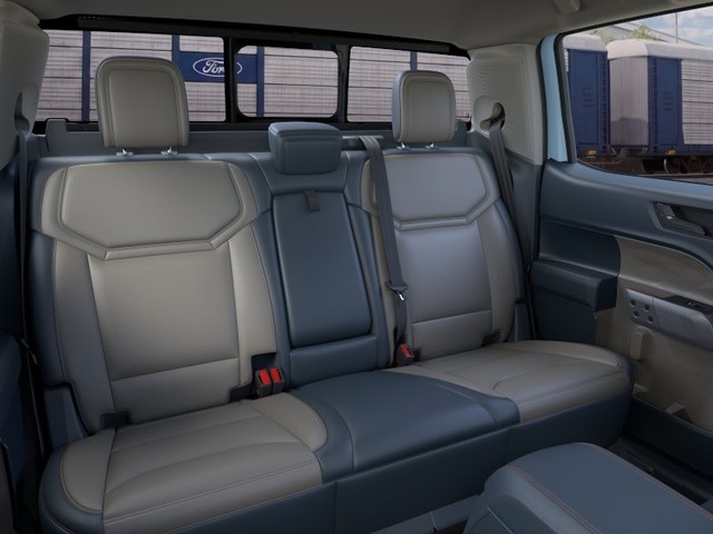 Ford Maverick Vehicle Full-screen Gallery Image 11