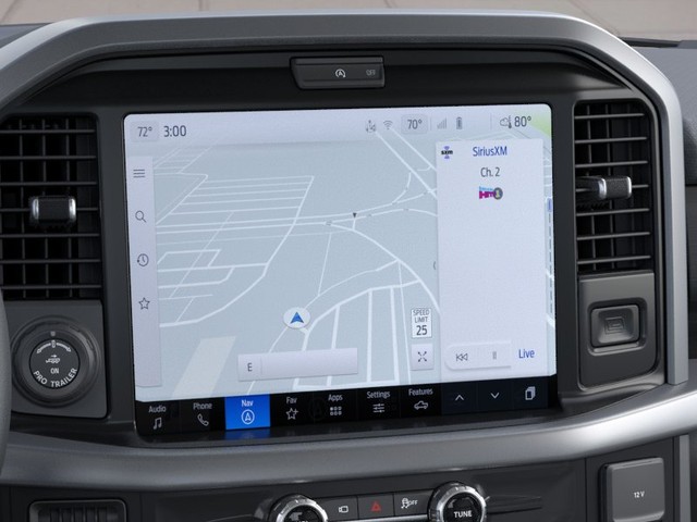 Ford F-150 Vehicle Full-screen Gallery Image 14