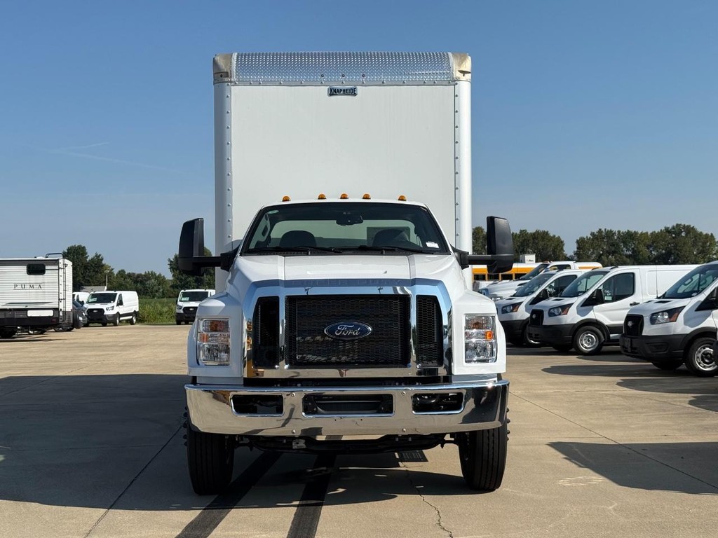 Ford F-650 Straight Frame Gas Vehicle Full-screen Gallery Image 2