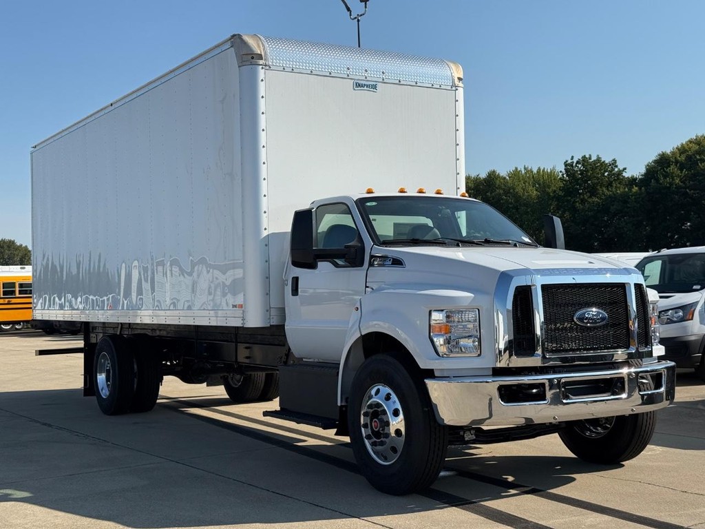Ford F-650 Straight Frame Gas Vehicle Full-screen Gallery Image 3