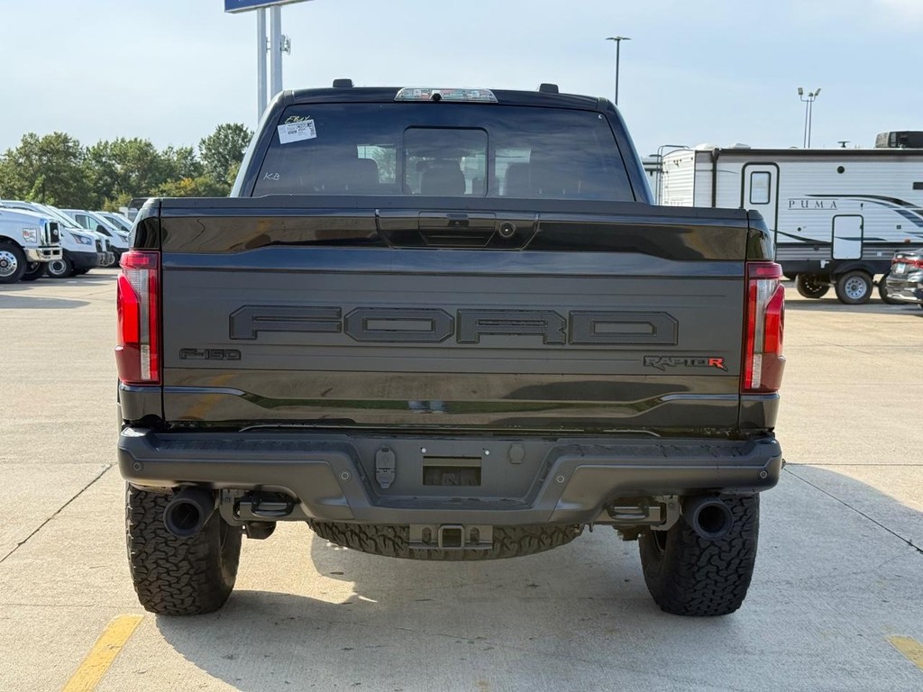 Ford F-150 Vehicle Full-screen Gallery Image 6