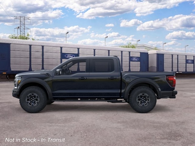 Ford F-150 Vehicle Full-screen Gallery Image 3