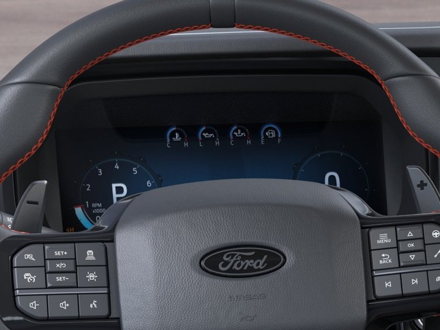Ford F-150 Vehicle Full-screen Gallery Image 13