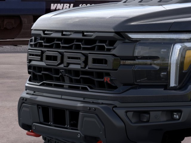 Ford F-150 Vehicle Full-screen Gallery Image 17