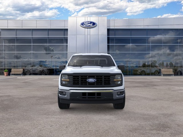 Ford F-150 Vehicle Full-screen Gallery Image 6