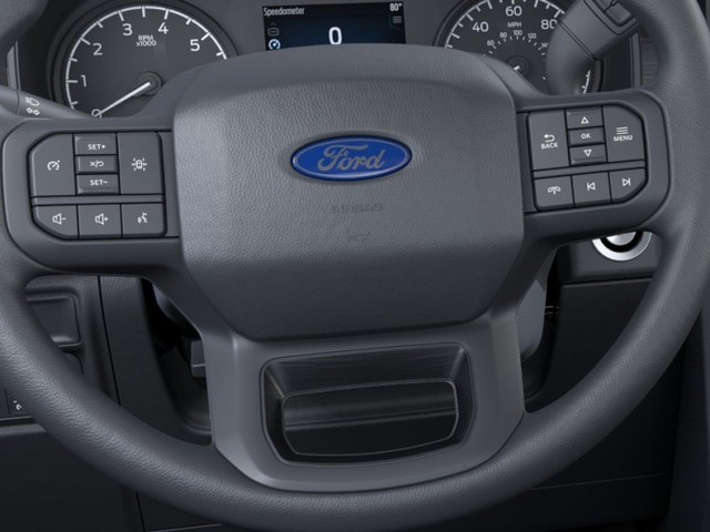 Ford F-150 Vehicle Full-screen Gallery Image 12