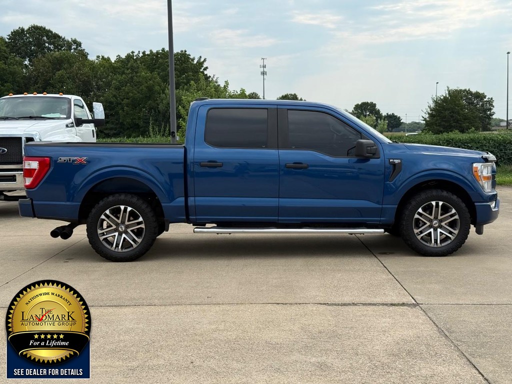 Ford F-150 Vehicle Full-screen Gallery Image 4