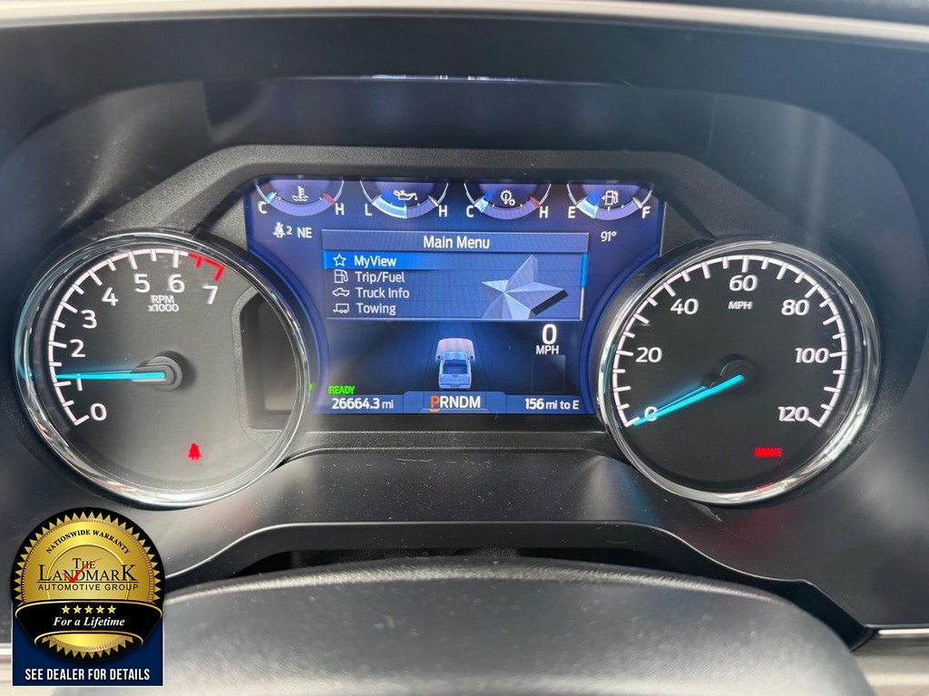 Ford F-150 Vehicle Full-screen Gallery Image 12