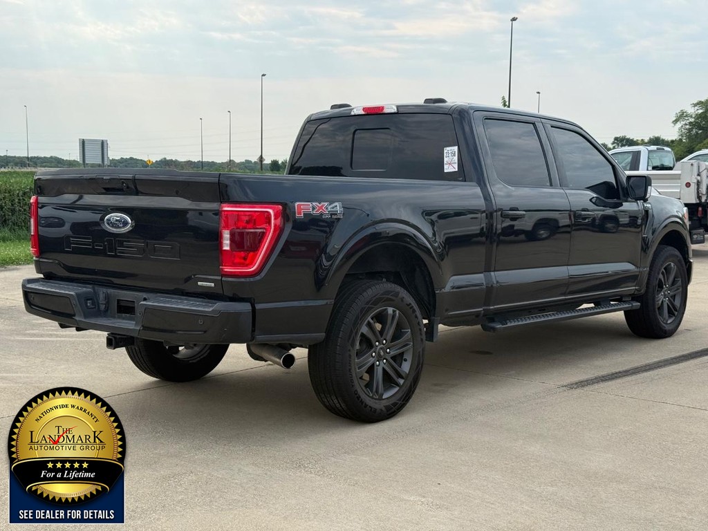 Ford F-150 Vehicle Full-screen Gallery Image 5