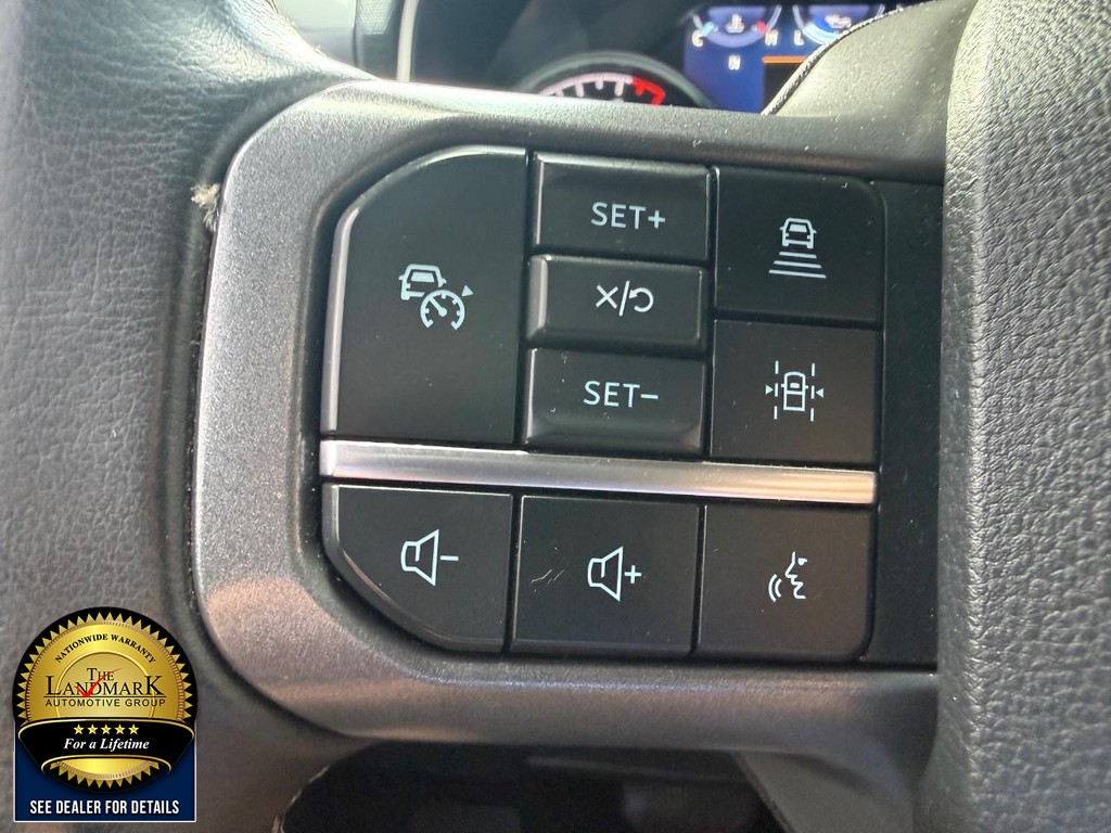 Ford F-150 Vehicle Full-screen Gallery Image 10