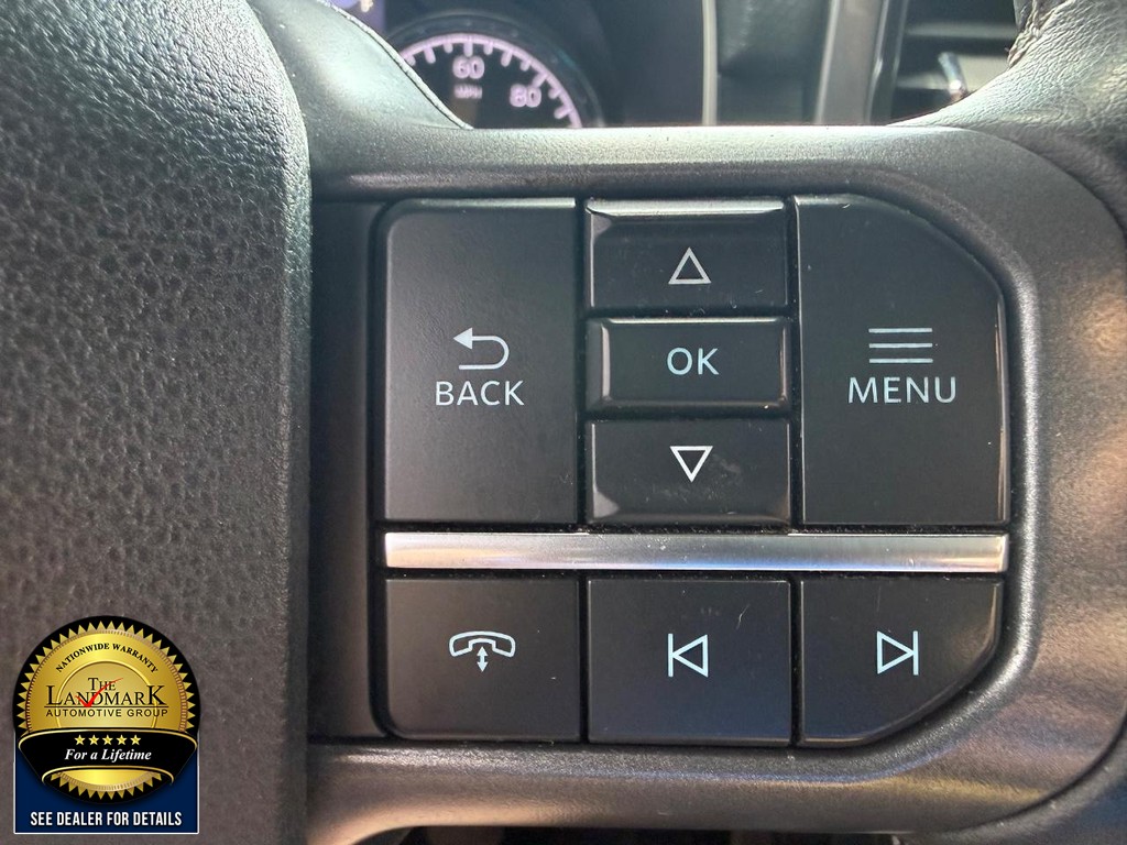 Ford F-150 Vehicle Full-screen Gallery Image 11