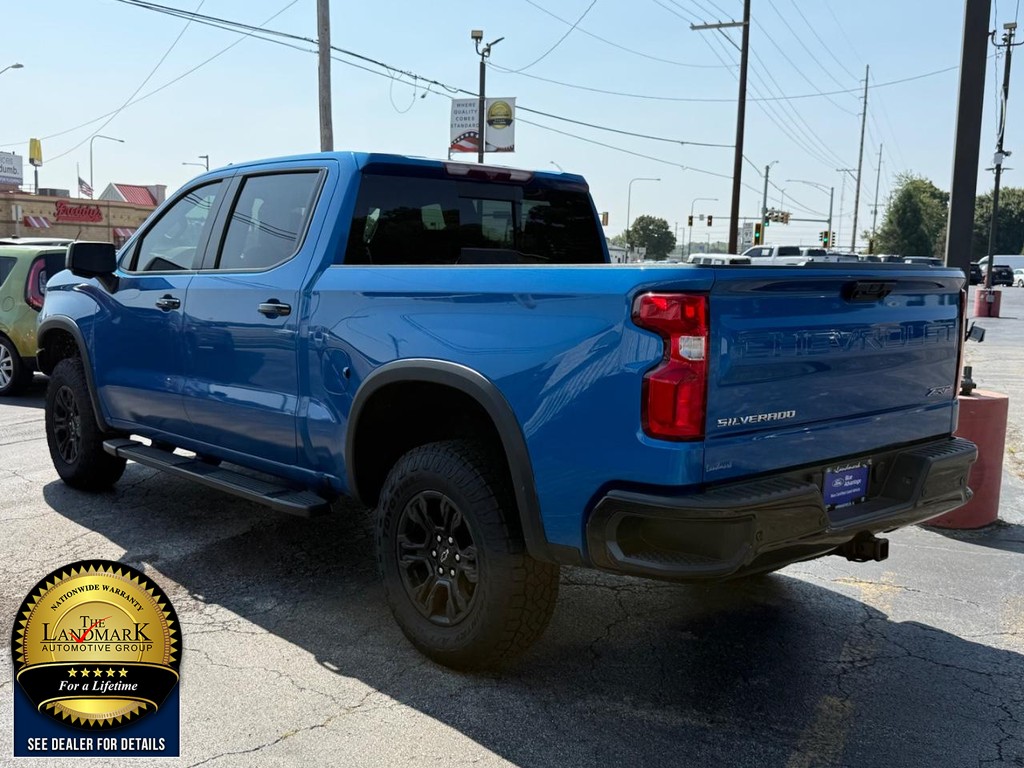 Chevrolet Silverado 1500 Vehicle Full-screen Gallery Image 7