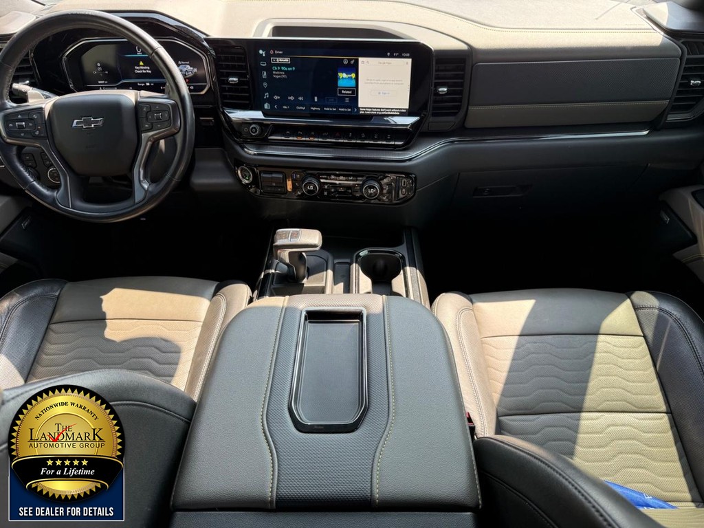 Chevrolet Silverado 1500 Vehicle Full-screen Gallery Image 18