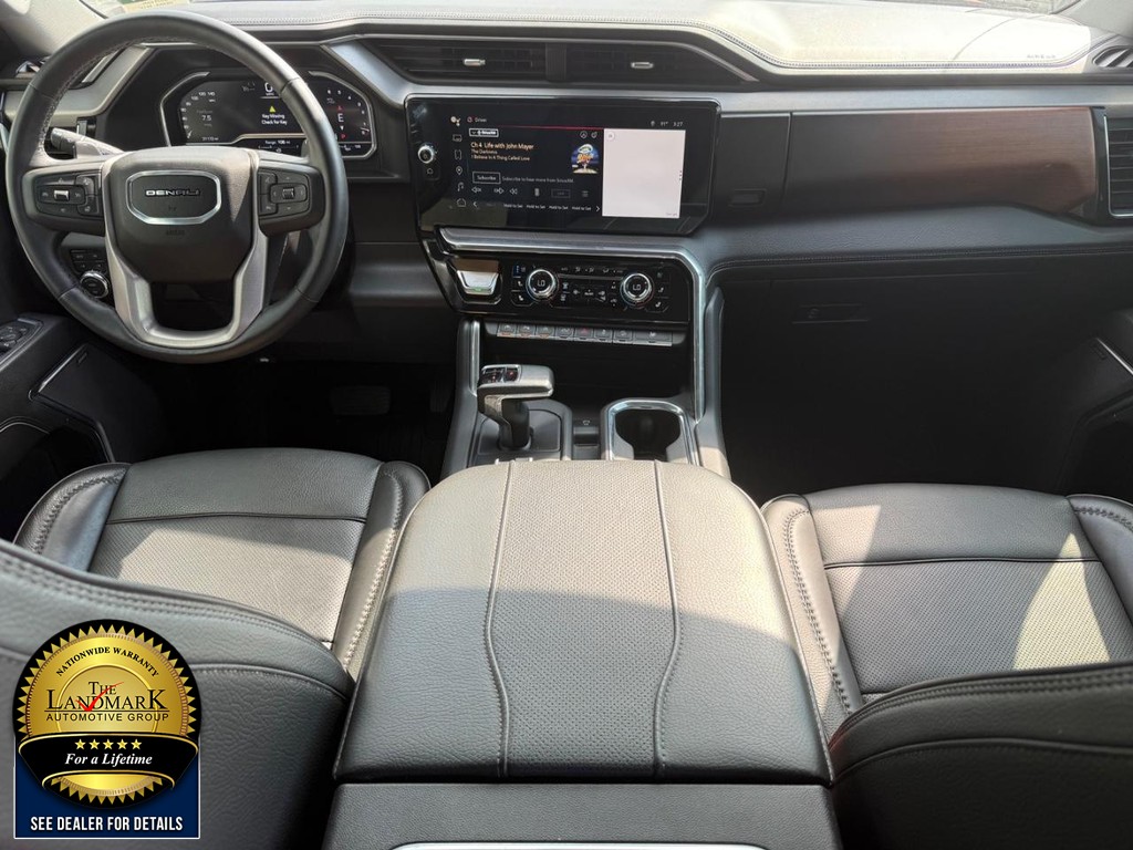 GMC Sierra 1500 Vehicle Full-screen Gallery Image 18