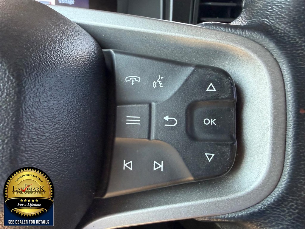 Ford Bronco Vehicle Full-screen Gallery Image 11