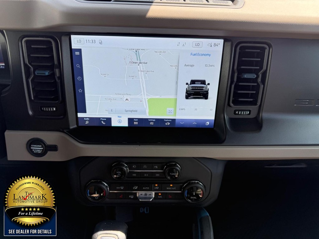 Ford Bronco Vehicle Full-screen Gallery Image 19