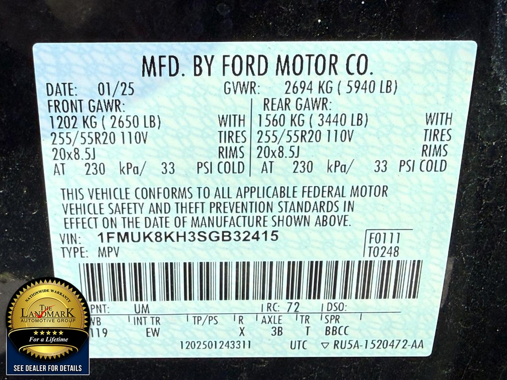 Ford Explorer Vehicle Full-screen Gallery Image 24