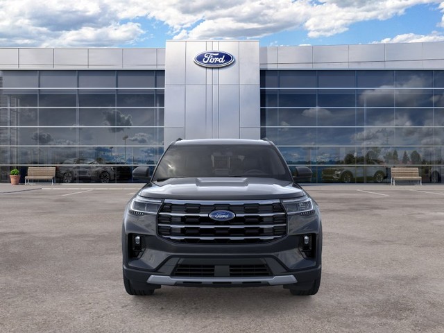 Ford Explorer Vehicle Full-screen Gallery Image 6