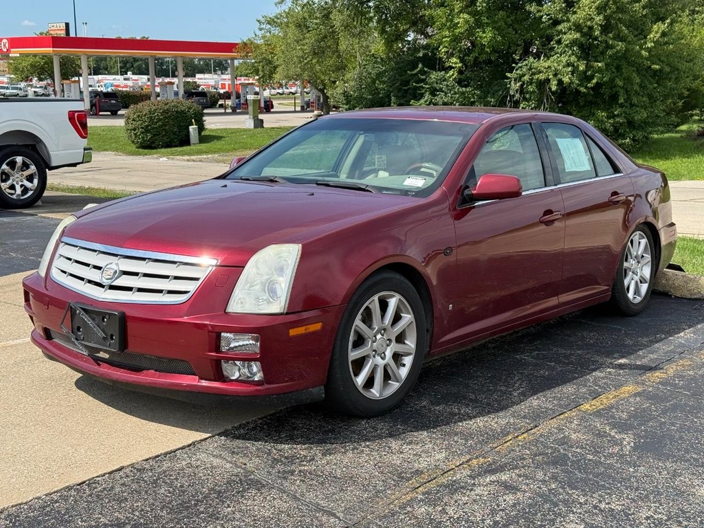 Cadillac STS Vehicle Full-screen Gallery Image 02