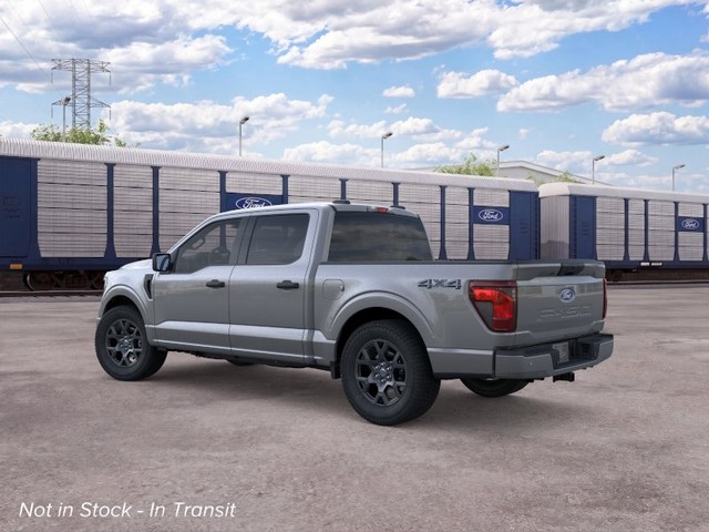 Ford F-150 Vehicle Full-screen Gallery Image 4