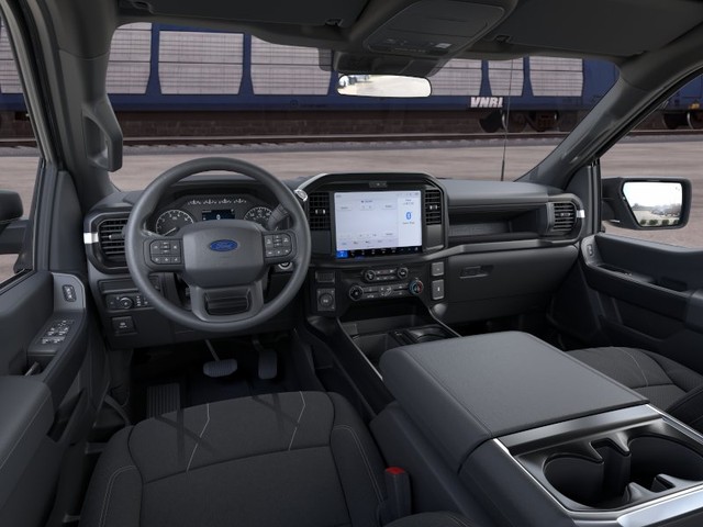 Ford F-150 Vehicle Full-screen Gallery Image 9