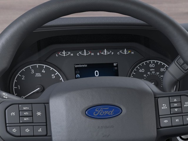 Ford F-150 Vehicle Full-screen Gallery Image 13