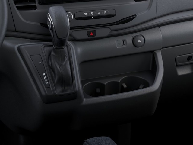 Ford Transit-150 Vehicle Full-screen Gallery Image 15