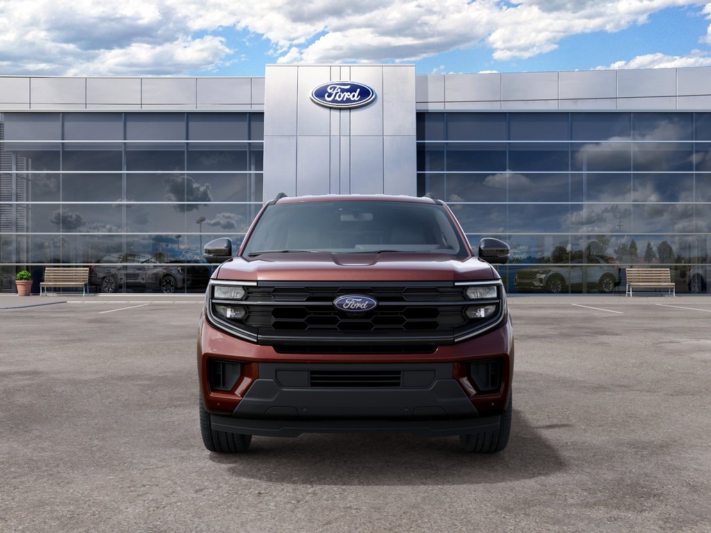 Ford Expedition Vehicle Full-screen Gallery Image 3
