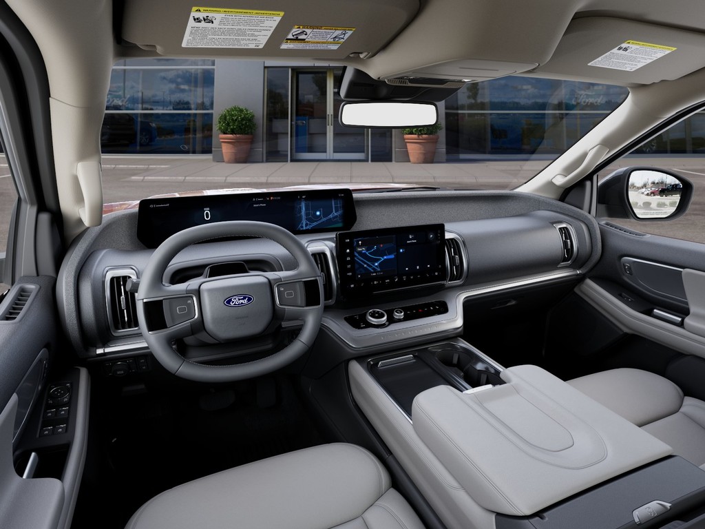 Ford Expedition Vehicle Full-screen Gallery Image 9
