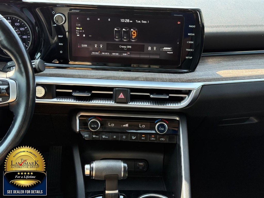 Kia K5 Vehicle Full-screen Gallery Image 19