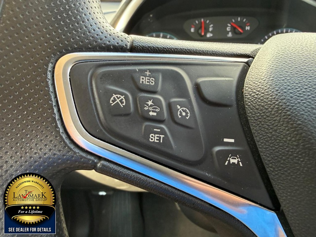Chevrolet Malibu Vehicle Full-screen Gallery Image 10
