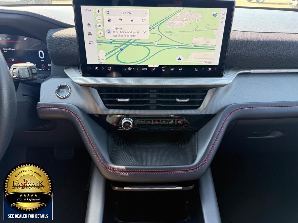 Ford Explorer Vehicle Full-screen Gallery Image 21