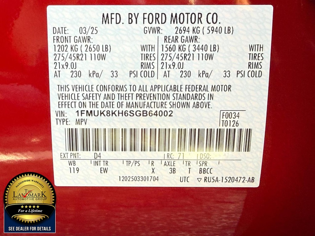Ford Explorer Vehicle Full-screen Gallery Image 24