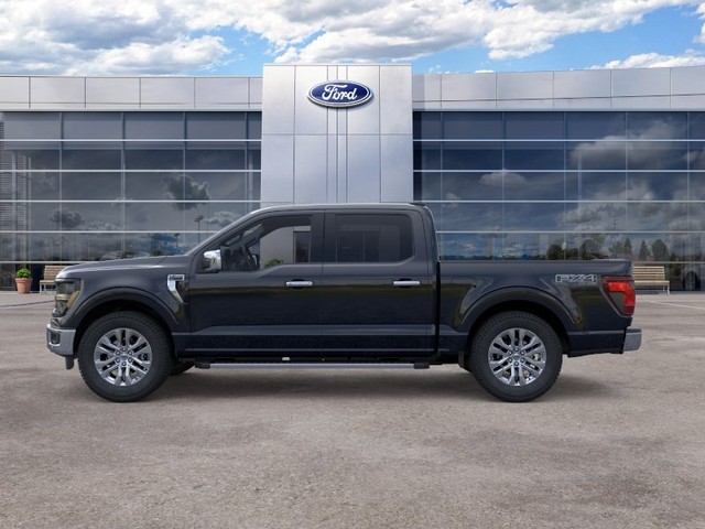 Ford F-150 Vehicle Full-screen Gallery Image 3