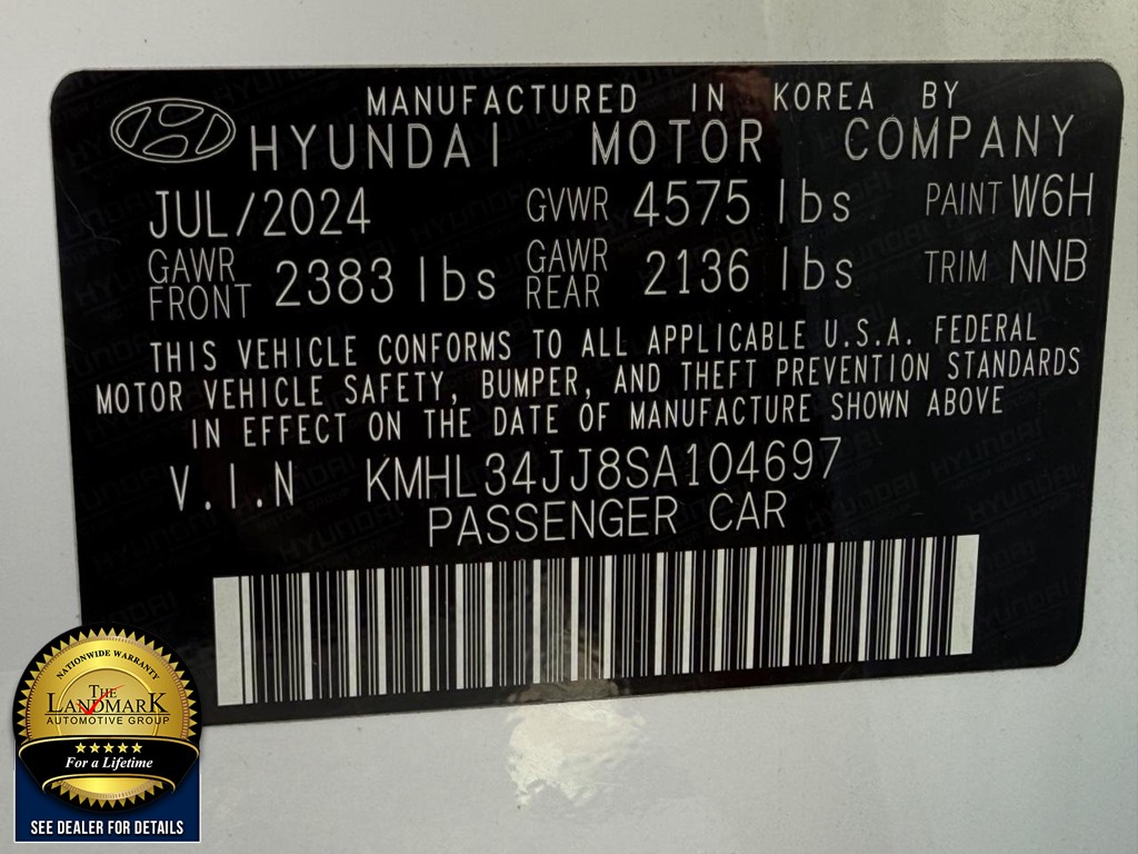 Hyundai Sonata Hybrid Vehicle Full-screen Gallery Image 21