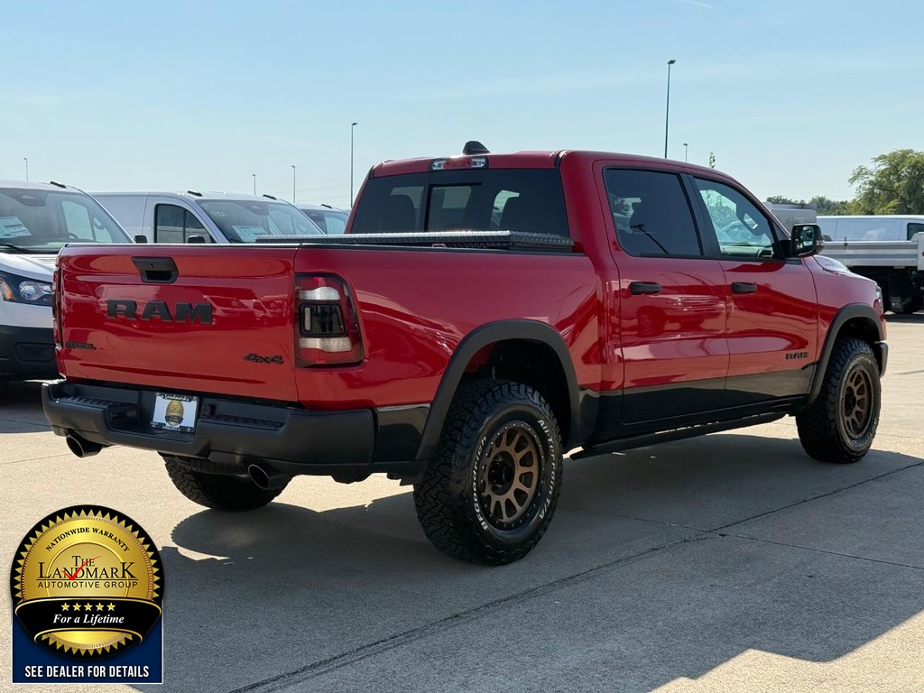 Ram 1500 Vehicle Full-screen Gallery Image 5