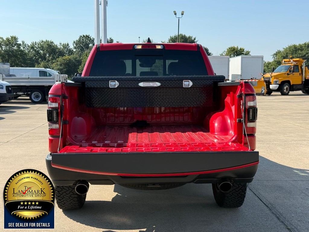 Ram 1500 Vehicle Full-screen Gallery Image 20