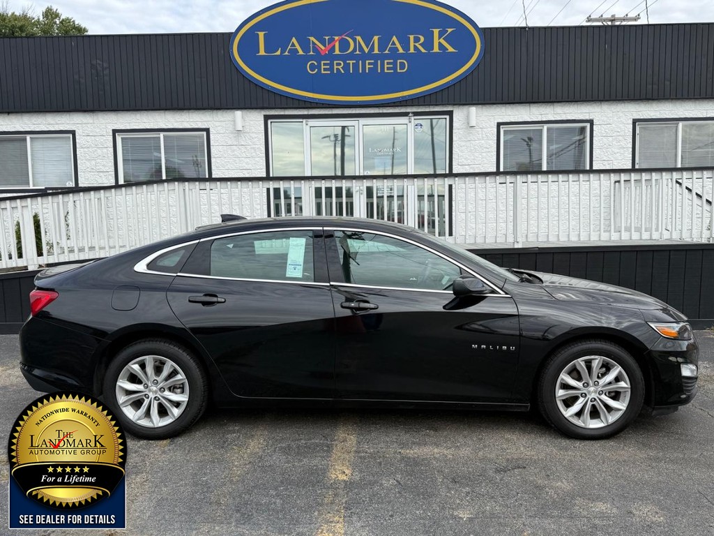 Chevrolet Malibu Vehicle Full-screen Gallery Image 4