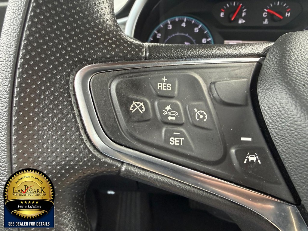 Chevrolet Malibu Vehicle Full-screen Gallery Image 10
