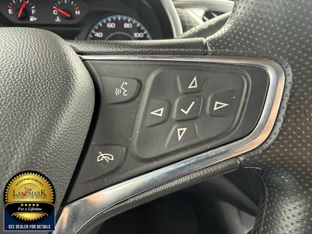 Chevrolet Malibu Vehicle Full-screen Gallery Image 11