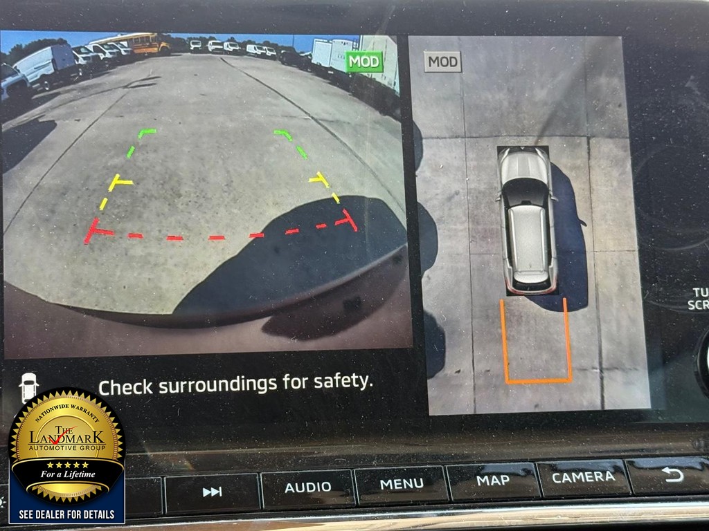 Mitsubishi Outlander Vehicle Full-screen Gallery Image 13