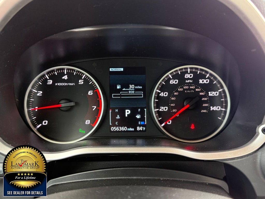 Mitsubishi Eclipse Cross Vehicle Full-screen Gallery Image 12