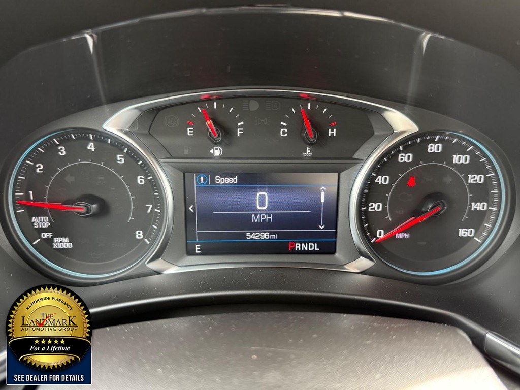 Chevrolet Equinox Vehicle Full-screen Gallery Image 12