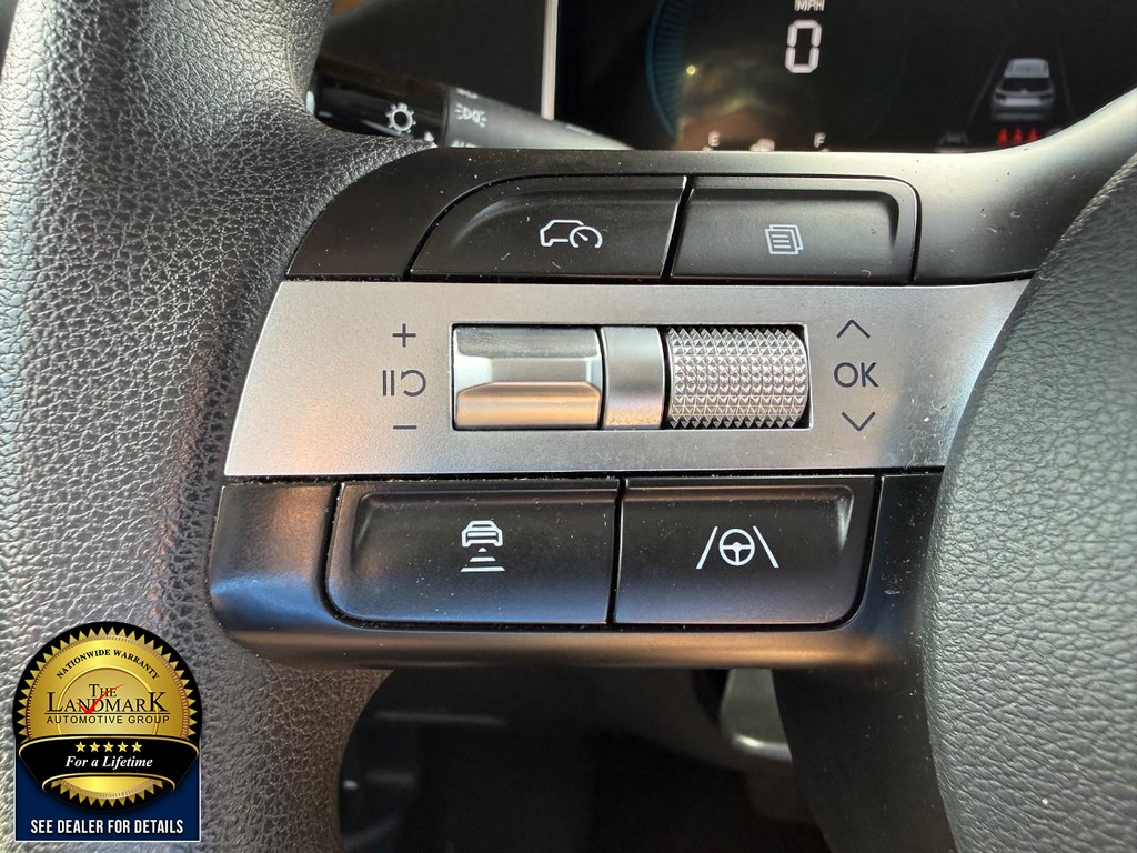 Hyundai Tucson Vehicle Full-screen Gallery Image 10