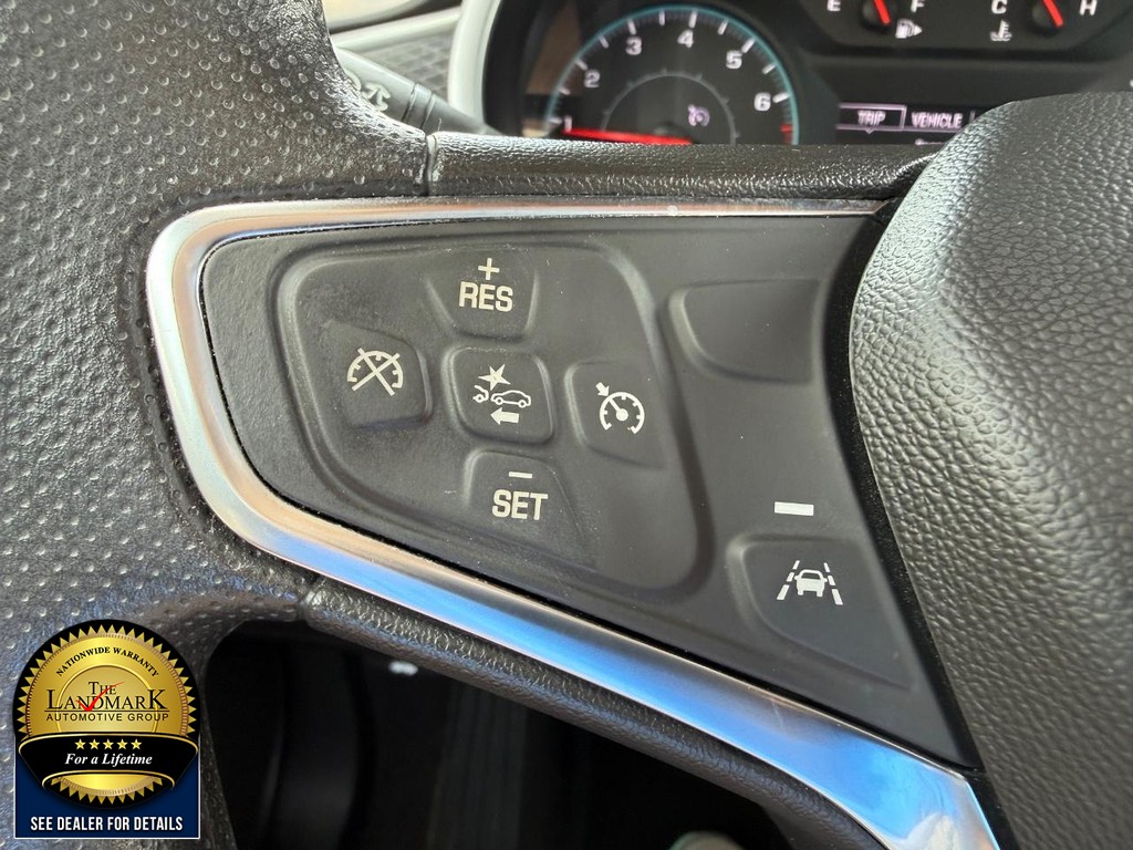 Chevrolet Malibu Vehicle Full-screen Gallery Image 10