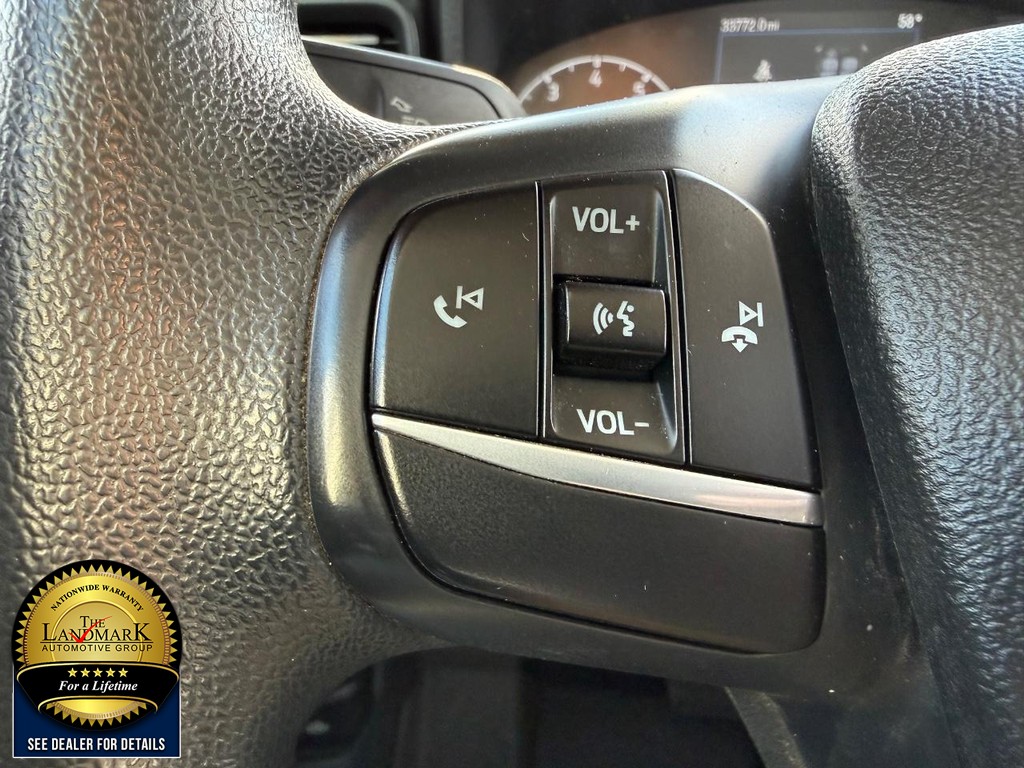 Ford Maverick Vehicle Full-screen Gallery Image 10